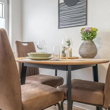 Bright&cozy Hafenblick Apartment, 2 Zimmer&küche In Varel